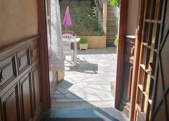 A - 25 M² Avec Terrasse * Нери-ле-Бен